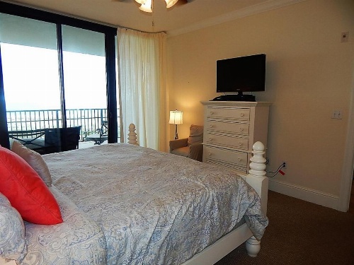 520 Holiday Isle image 11