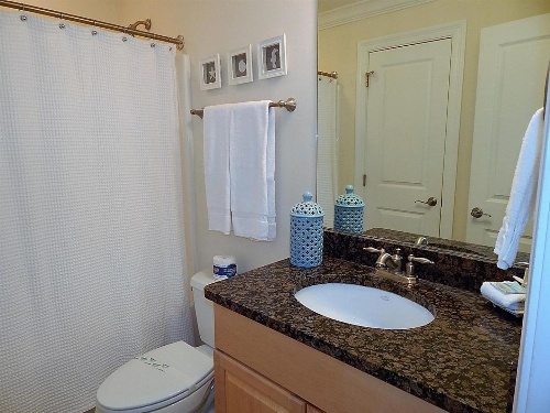 520 Holiday Isle image 3